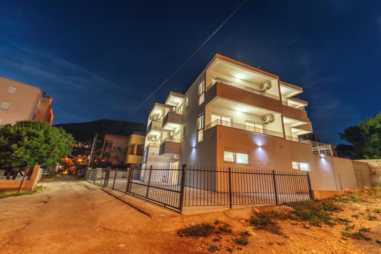 Harasta Lux Appartement Bar Buitenkant foto