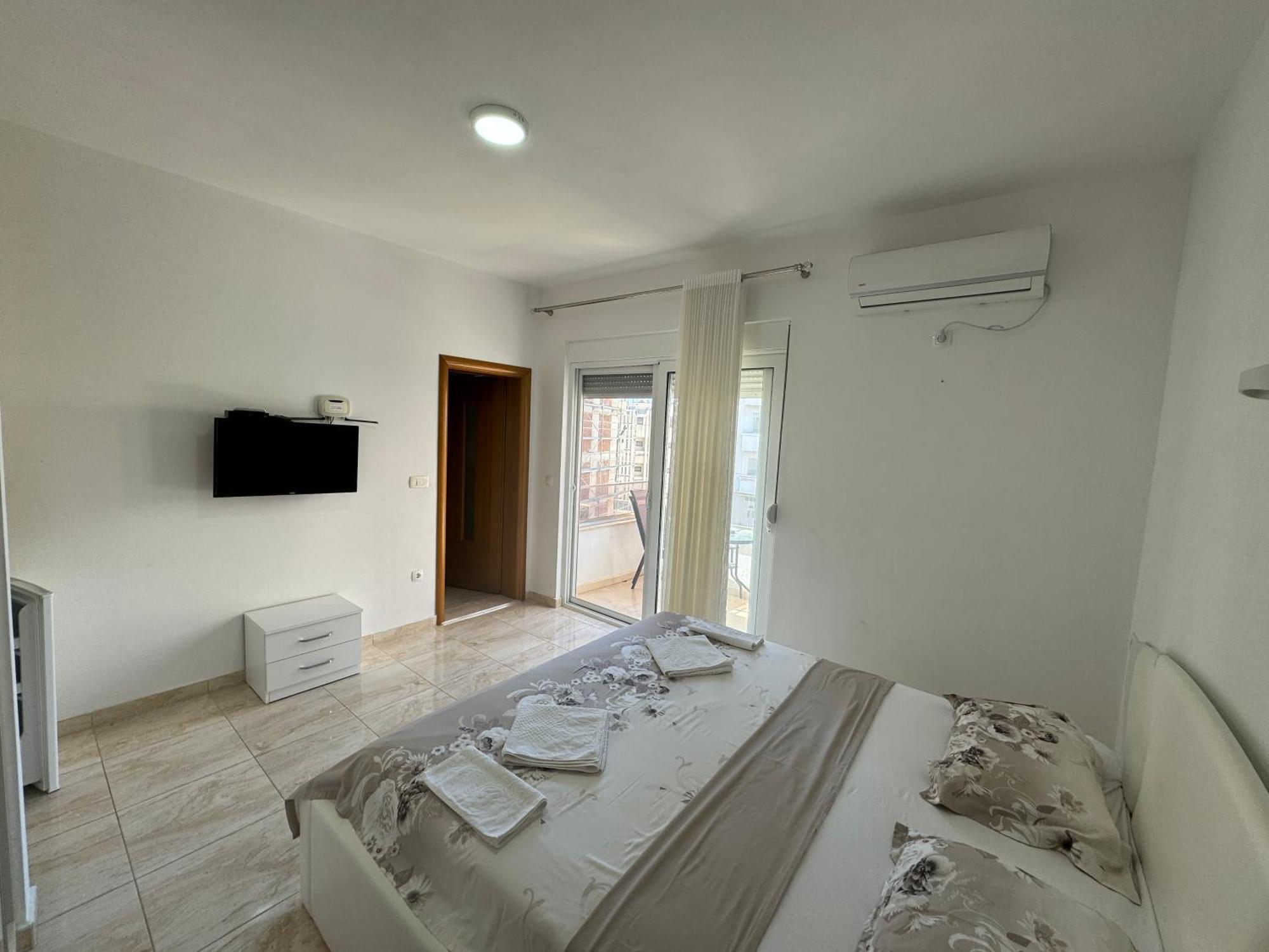 Harasta Lux Appartement Bar Buitenkant foto